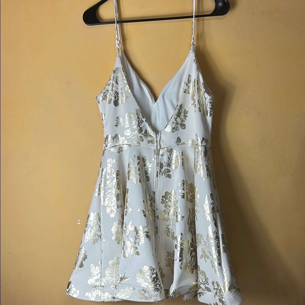 B Darlin beautiful Floral Dress Size 11/12 - Picture 3 of 6